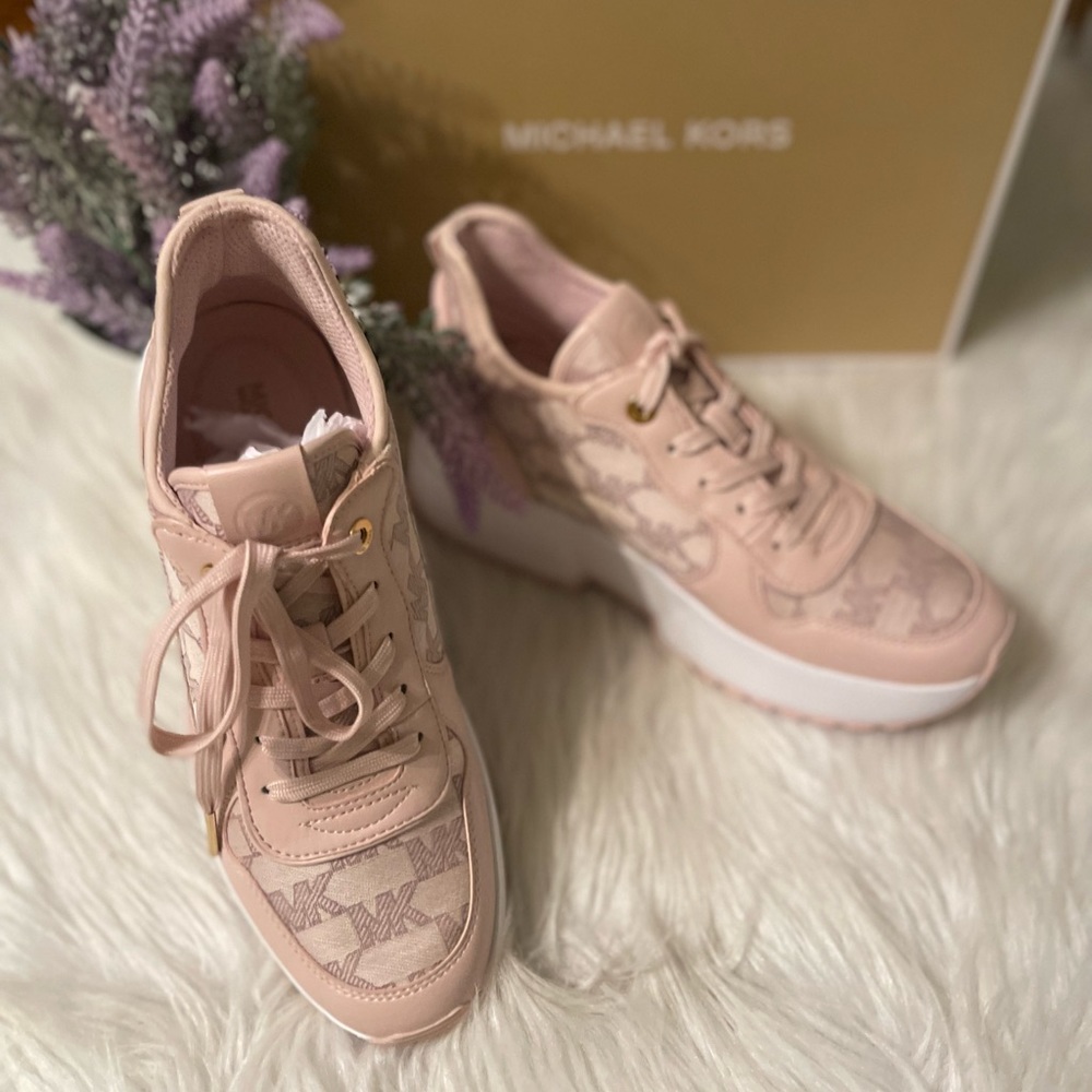Michael Kors Sneakers